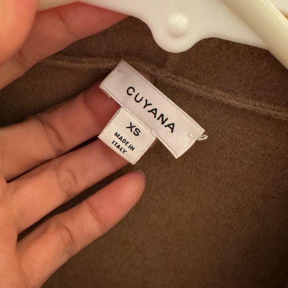 Cuyana Wool Cashmere Sweater Coat - Camel Color - Picture 8 of 9